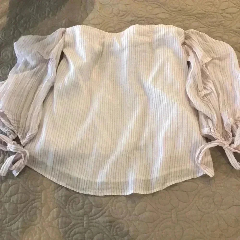 Club Monaco off - shoulder top